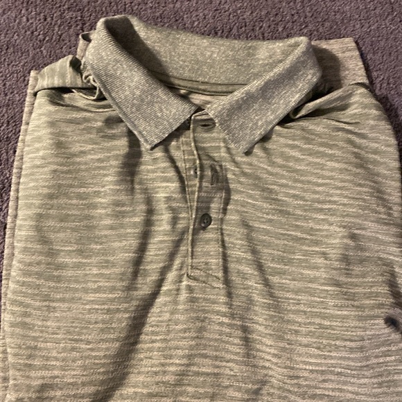 Lululemon Green polo - Picture 3 of 4